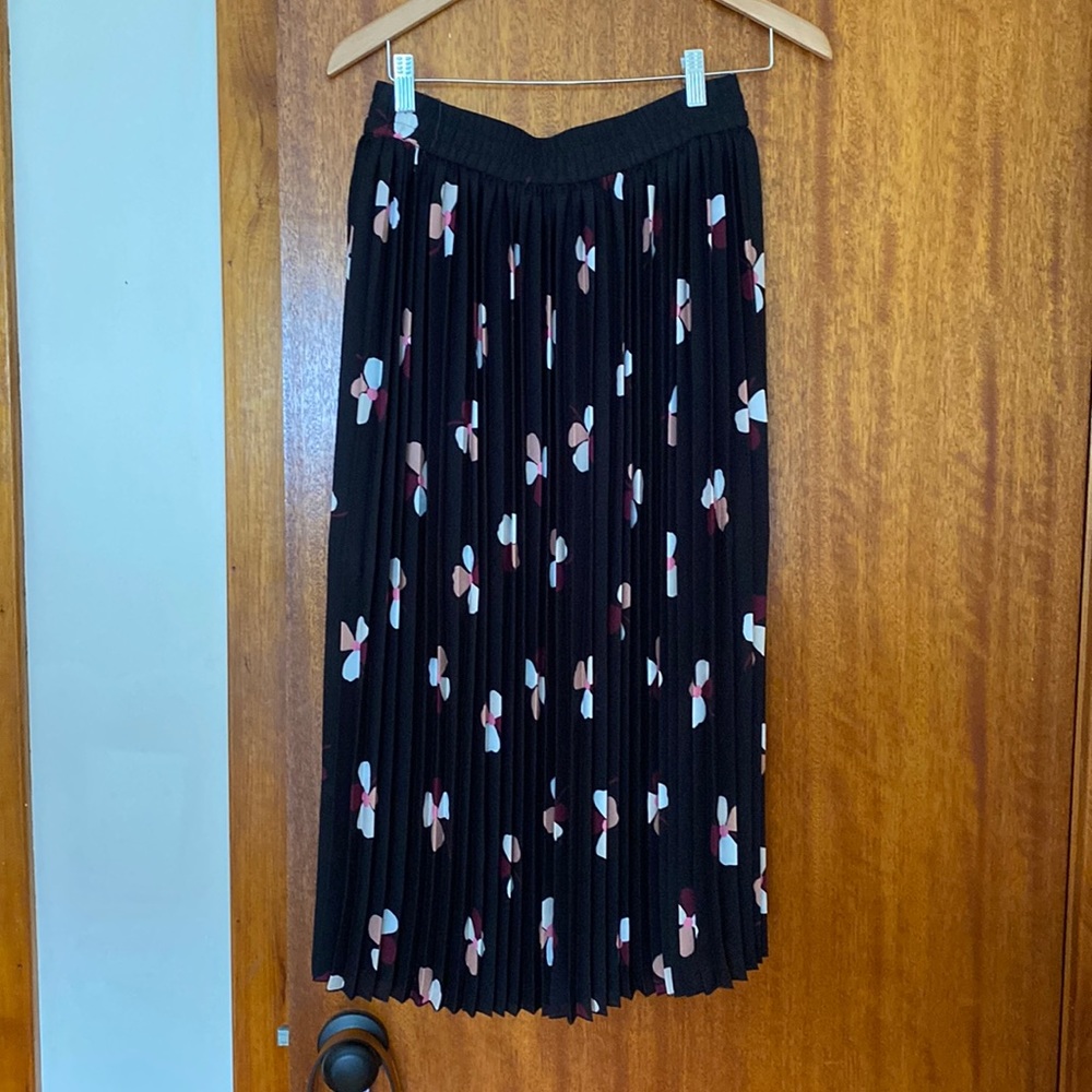Kate Spade Skirt Size S NWOT